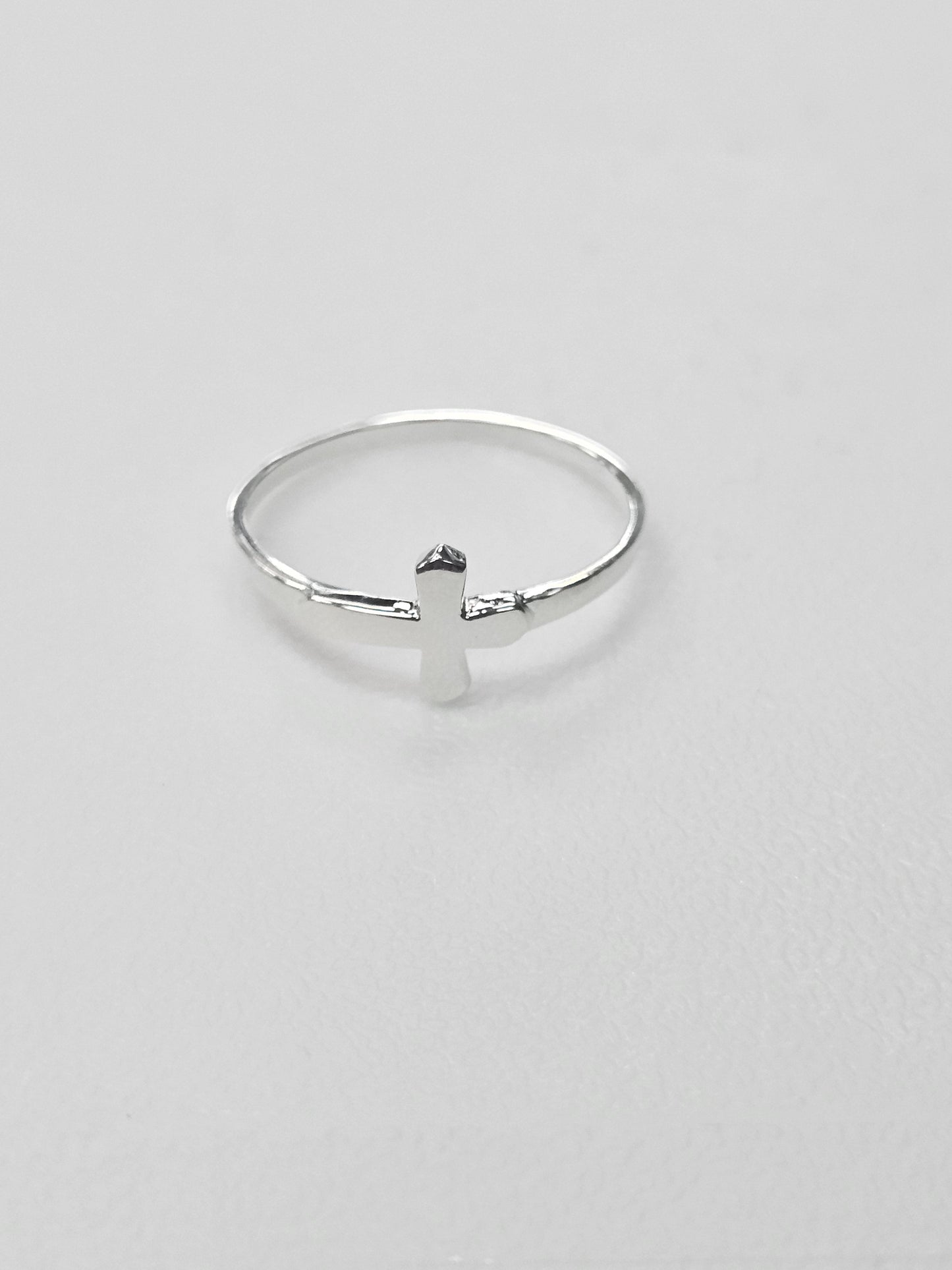 R930 Cross Ring