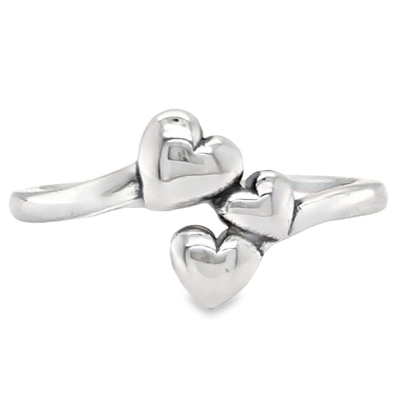 R845 Three Heart Ring