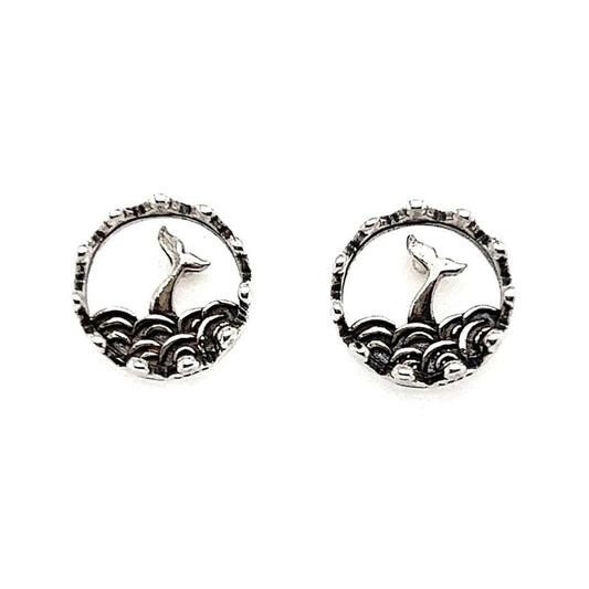 A107 Circle Crown Mermaid Tail Post Earrings