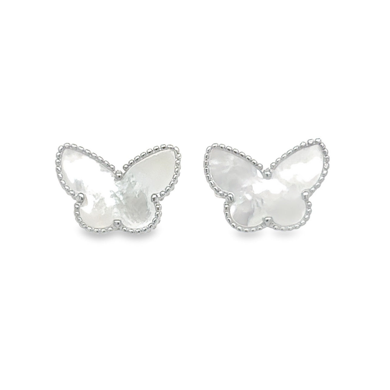 A559 White Butterfly Earring