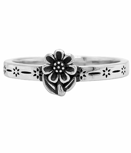 R1014 Daisy Ring