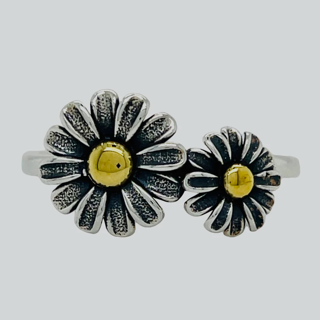 Daisy Flower Ring with Golden Center