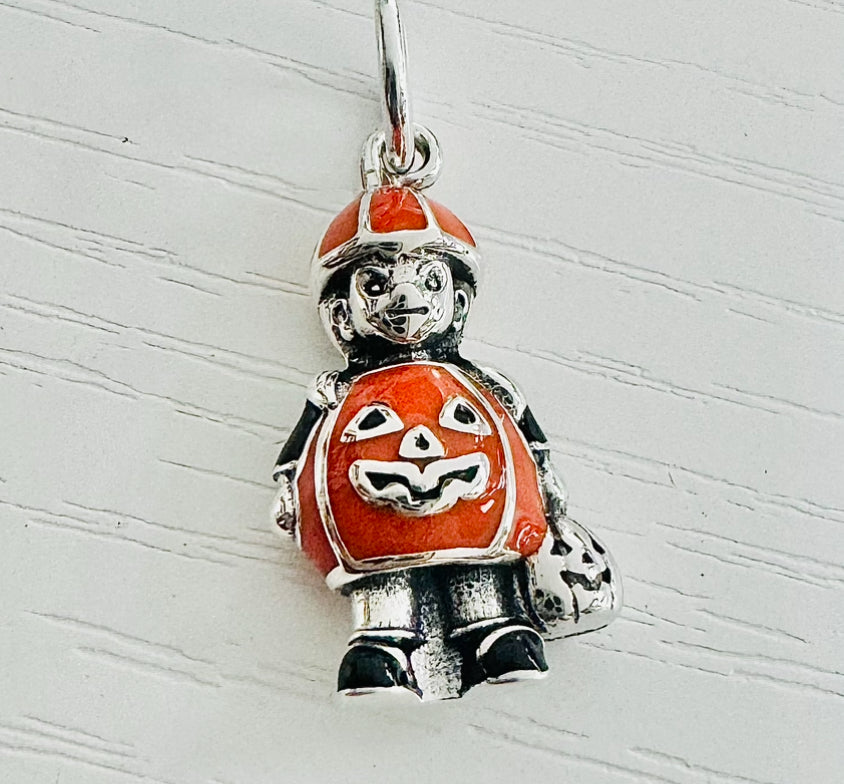 D2196 Boy Pendant Pumpkin Suit