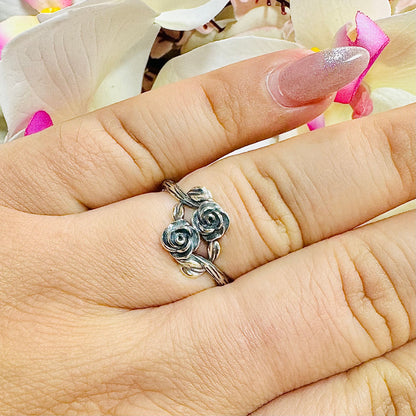 R135 Rose Ring