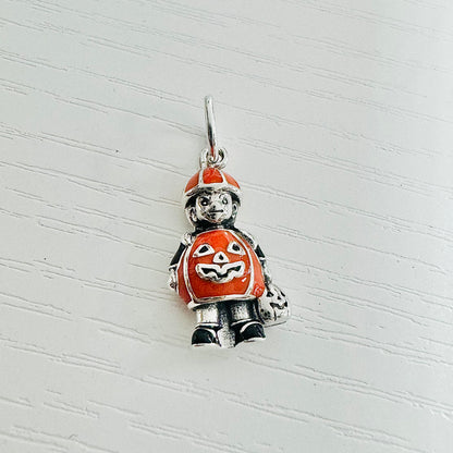 D2196 Boy Pendant Pumpkin Suit