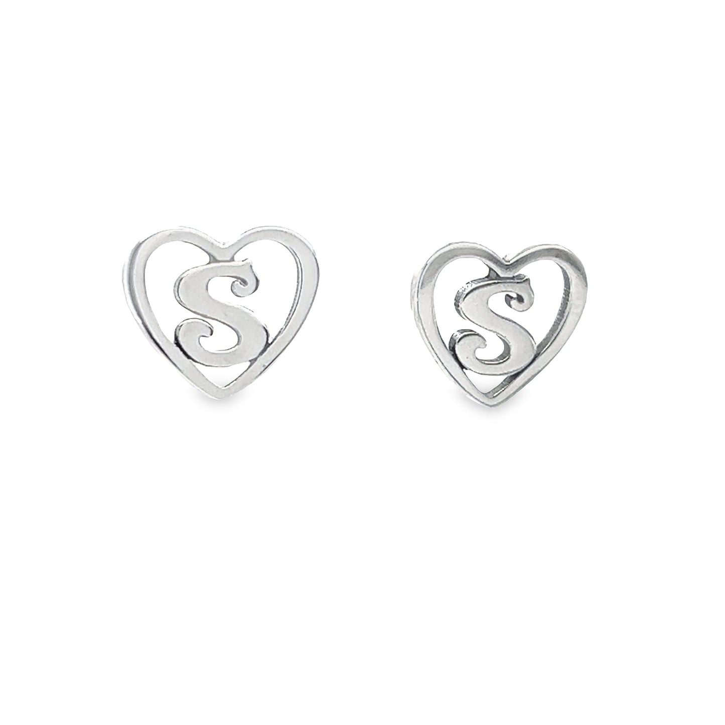 A435 Heart Letter S Post Earrings