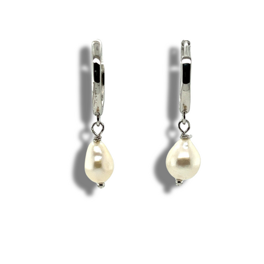 P310 Pearl Huggies Earrings