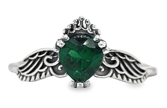 R9047 Green heart wing Ring