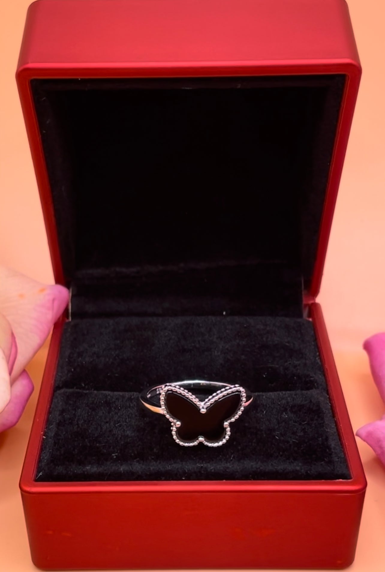 R9051 Black Butterfly Ring