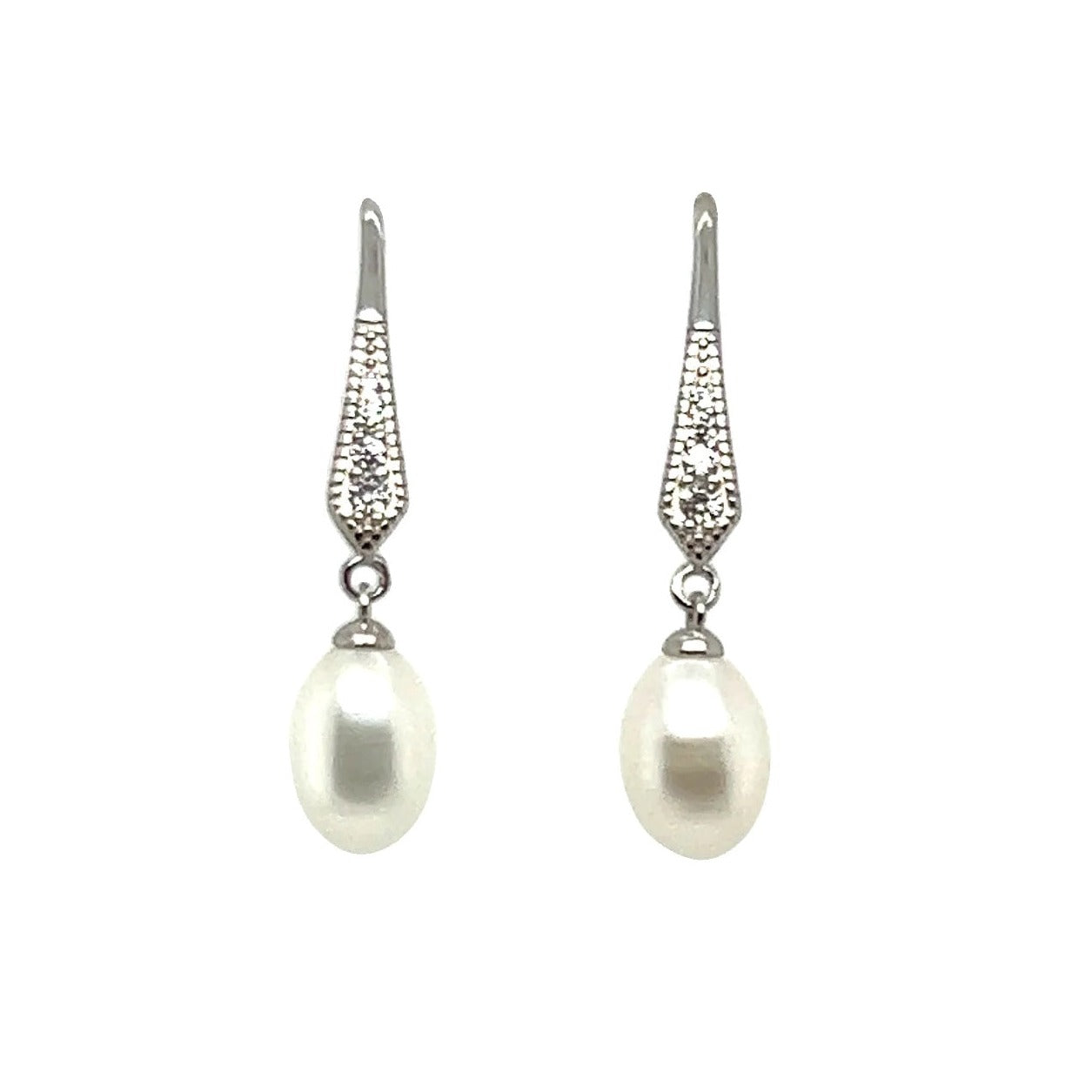 P309 Pearl Hook Earrings