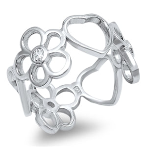 R558 Flower And Heart Ring