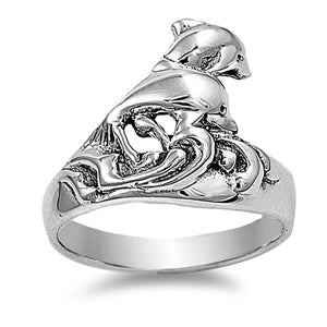 R622 Dolphin Ring