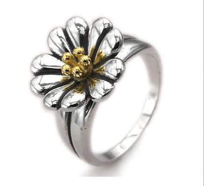 R902 Big Flower Ring