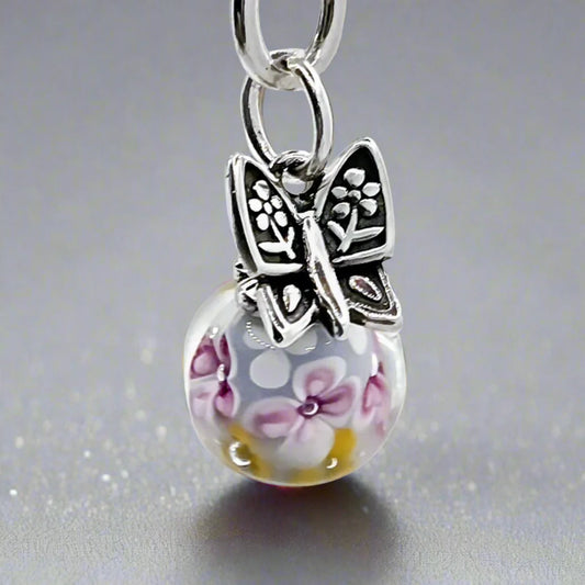 D2077 Butterfly with flowers pendant