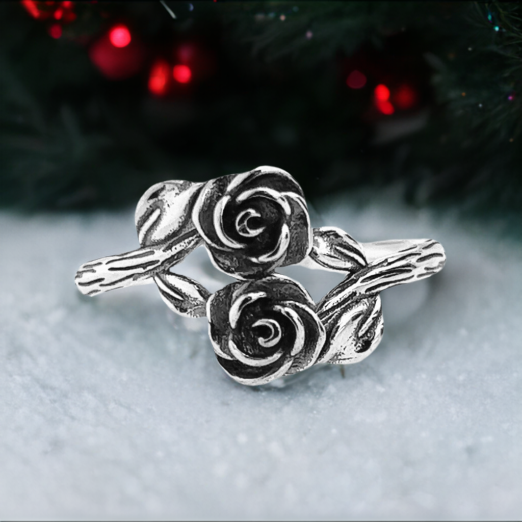 R135 Rose Ring