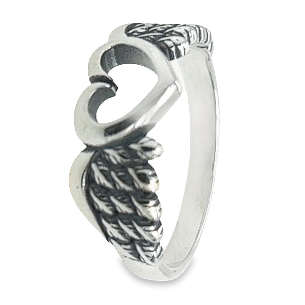 R78 Heart And Wing Ring