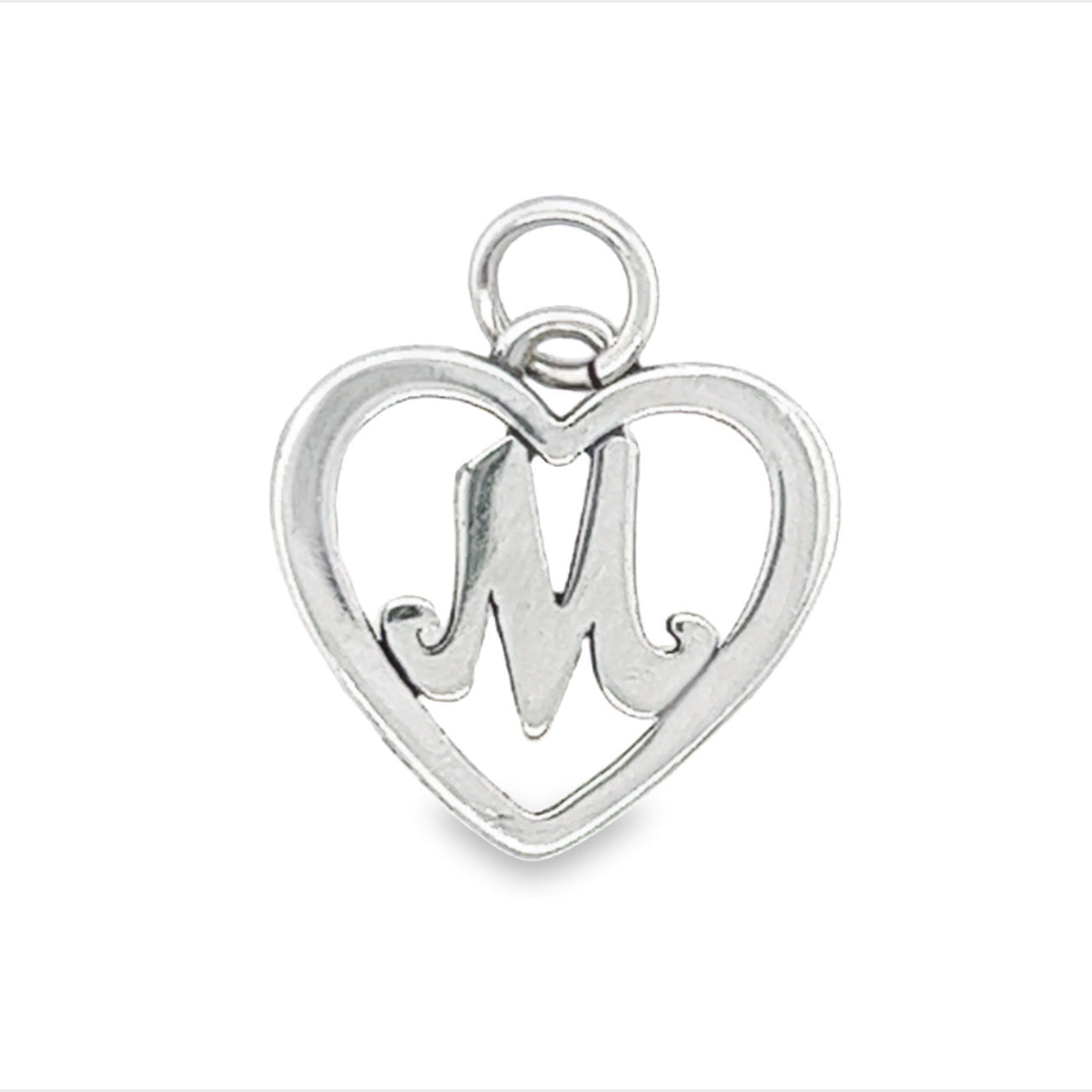 D872 Letter M Pendant