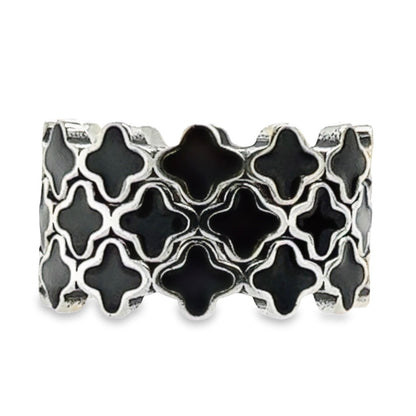 R675 Black Clover Flower Ring