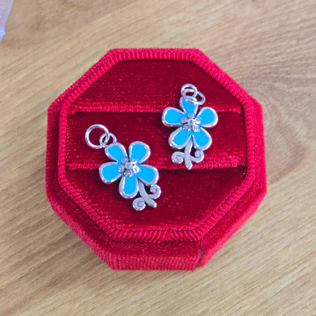 Color Flower Pendant