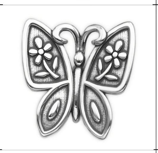 D1935 Big Butterfly Pendant