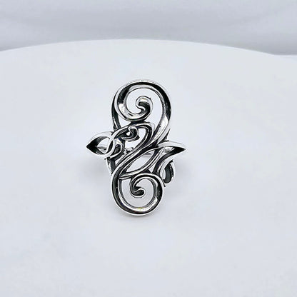 R944 Swirl Ring