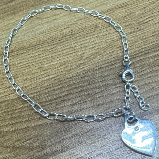 M383 Heart Bracelet